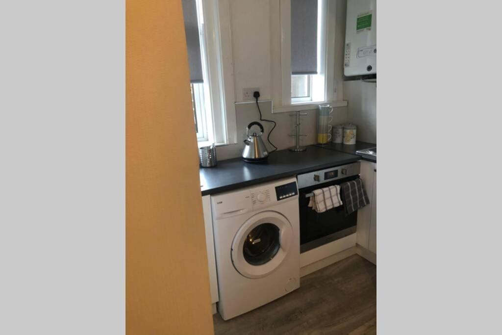 One Bedroom Flat On The Banks Of Loch Lomond Alexandria Extérieur photo
